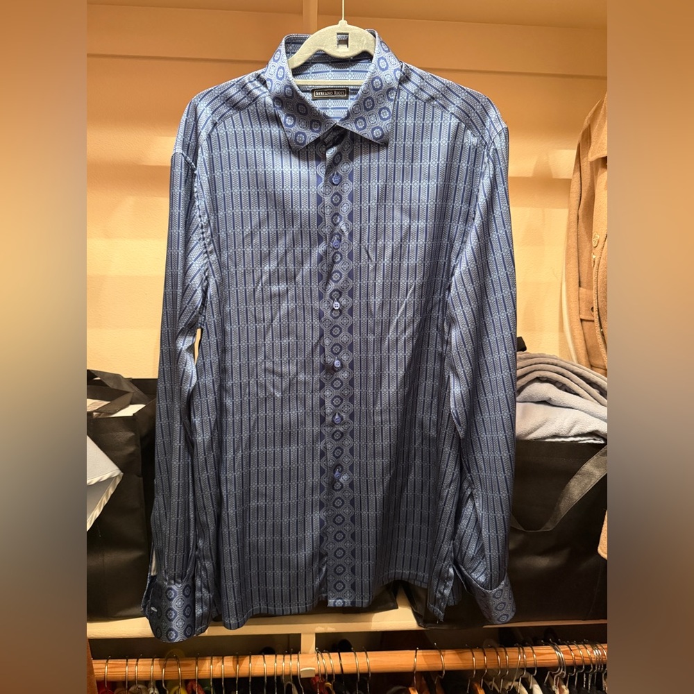 Stefano Ricci Men's Blue Geometric Silk Dress Shirt. Size 17/43.